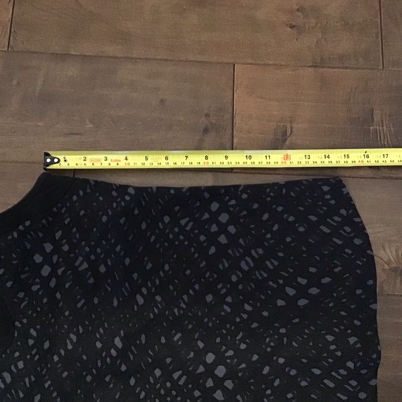 Lululemon tank top - Picture 4 of 6